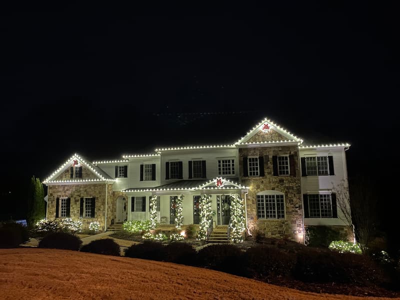 Christmas Lights in Milton, GA by Christmas Lights UP